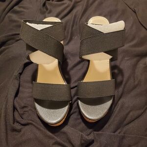 NWT Black strappy heels